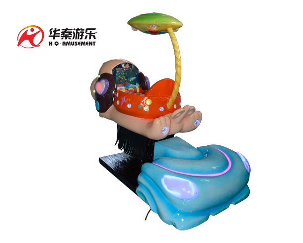 旋轉飛狗搖擺機    