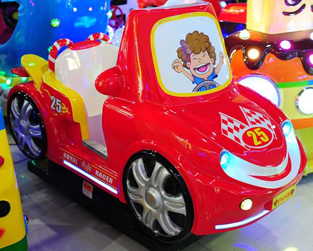 貝貝車搖擺機   